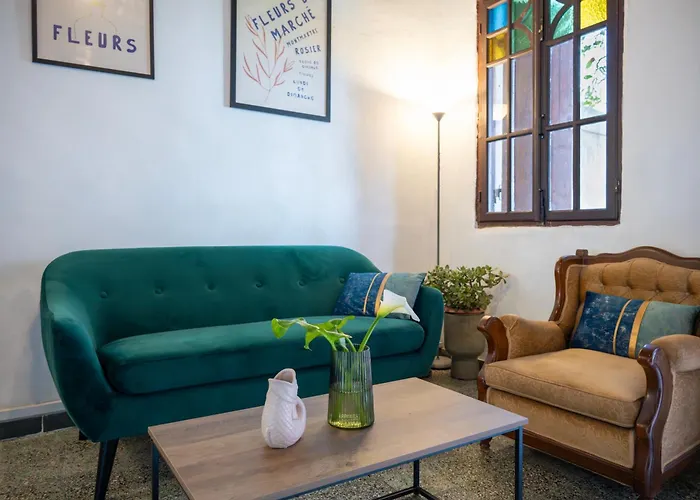 St Nicholas Traditional House *